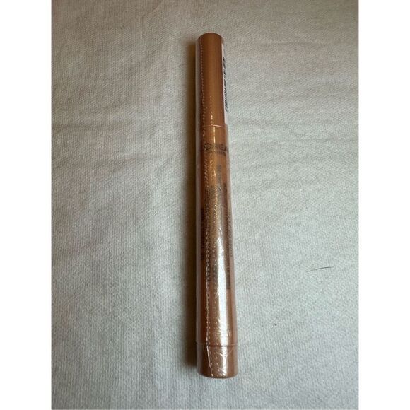 L’Oréal Paris Makeup Le Shadow Stick Eyeshadow color 115 Twinkly Rose - Picture 2 of 5